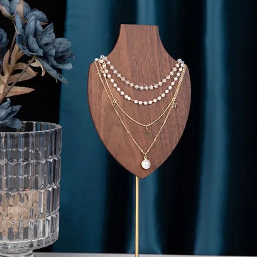 Элегантная и высококачественна – обзор и цена Body Jewelry Display Ideas